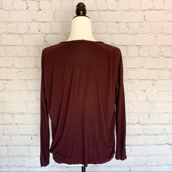 Bundle 2/$10 Wilfred Buttoned Blouse in Plum - Picture 2 of 4